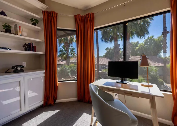 Scottsdale Lagoon With Pool Movie Theater Heated Pool Game Golf Holiday home Phoenix